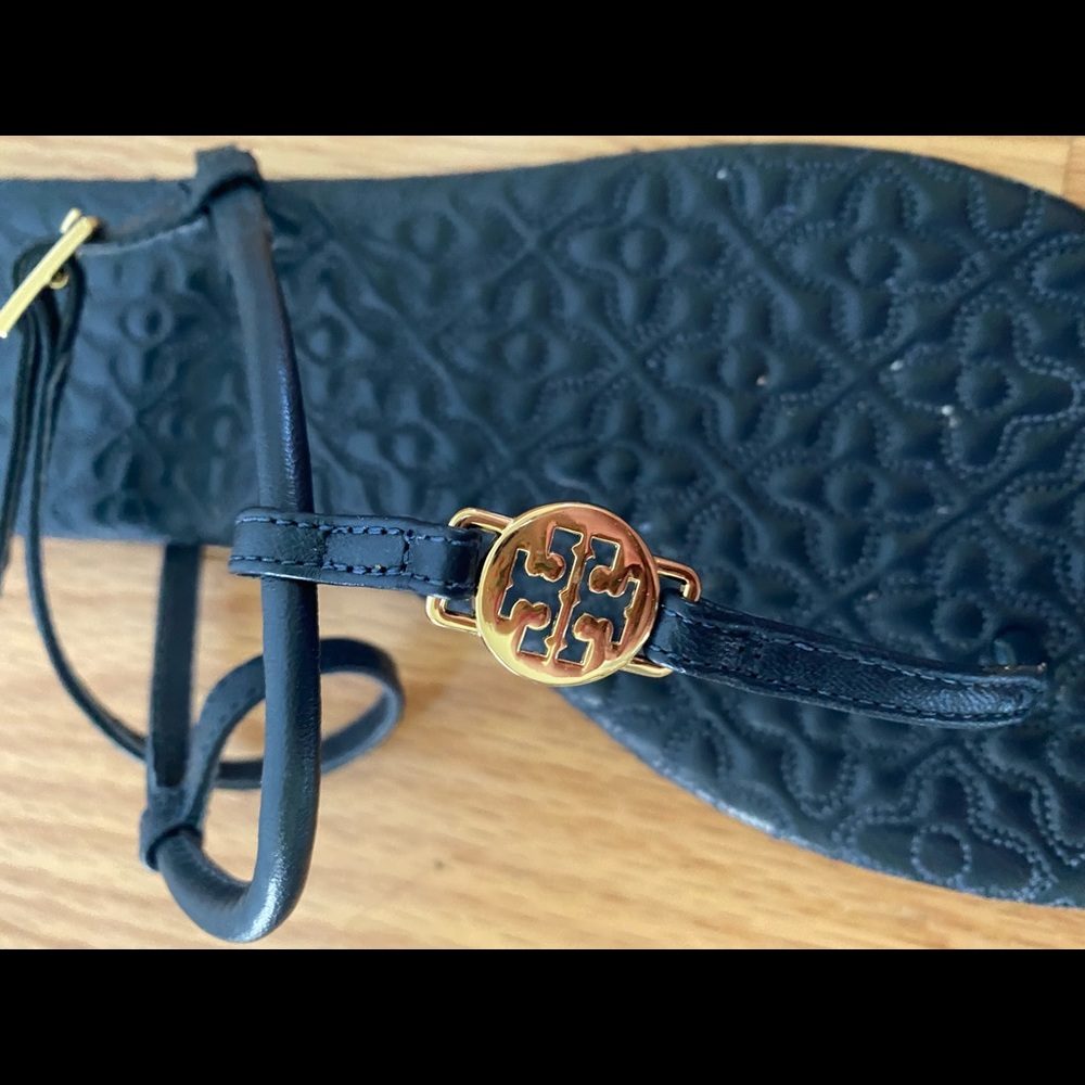 NWT Navy Tory Burch Sandals